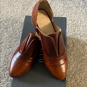 Nisolo Brown Leather Flats